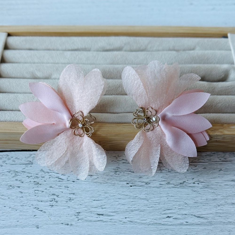 Express Pink Floral Earrings with Gold & Diamond Details